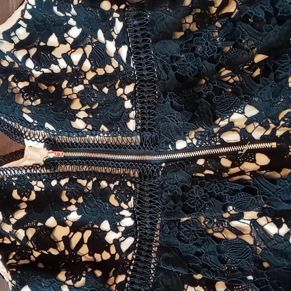 Alya Black Lace with Cream Material Backing and Peek a Boo Waist Size S - Picture 3 of 7